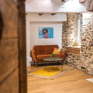 https://cosylocation-chaleureux-hypercentre.hotels-rhonealpes.com