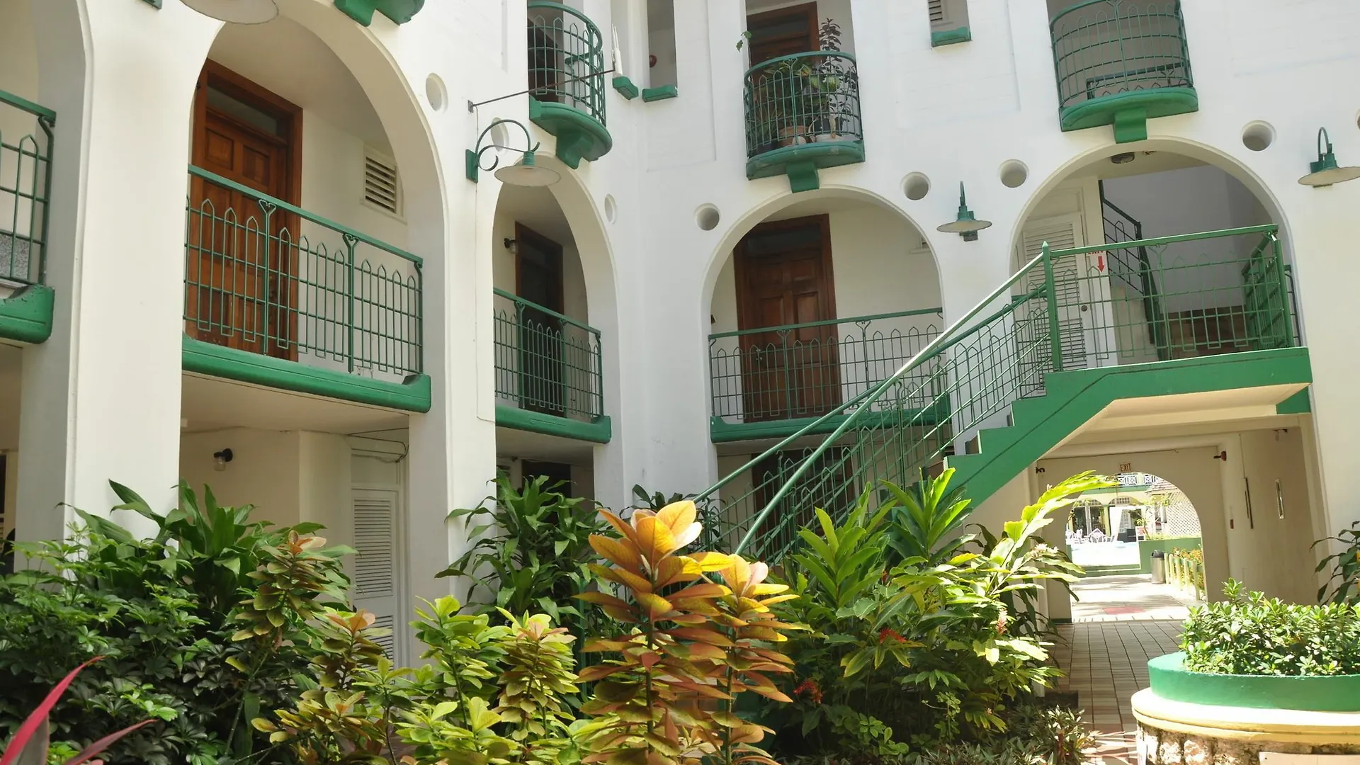 Ocho Rios Sandcastles Resort On The Beach 1 Bedroom Apartment On The Beach  Ocho Ríos